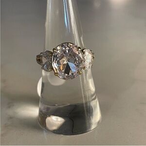 Bomb Party Elegant Gold and CZ Women's Ring